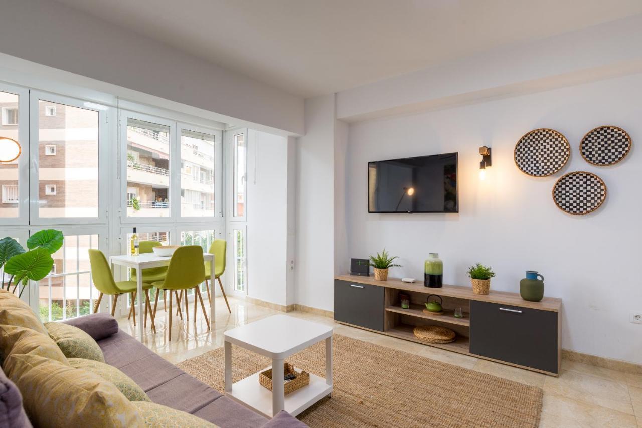 Mp5-Just Renovated Apartment Right On The Beach Málaga Exterior foto