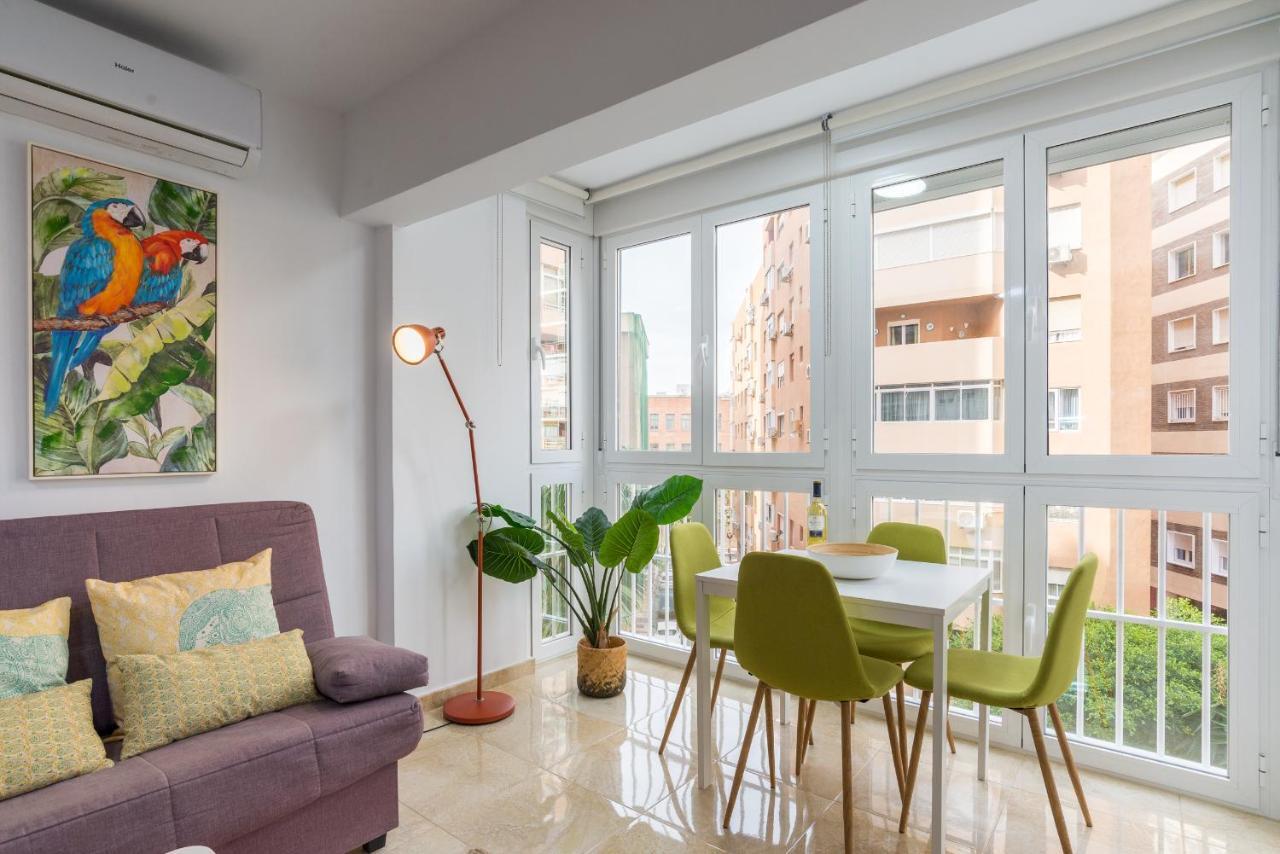 Mp5-Just Renovated Apartment Right On The Beach Málaga Exterior foto